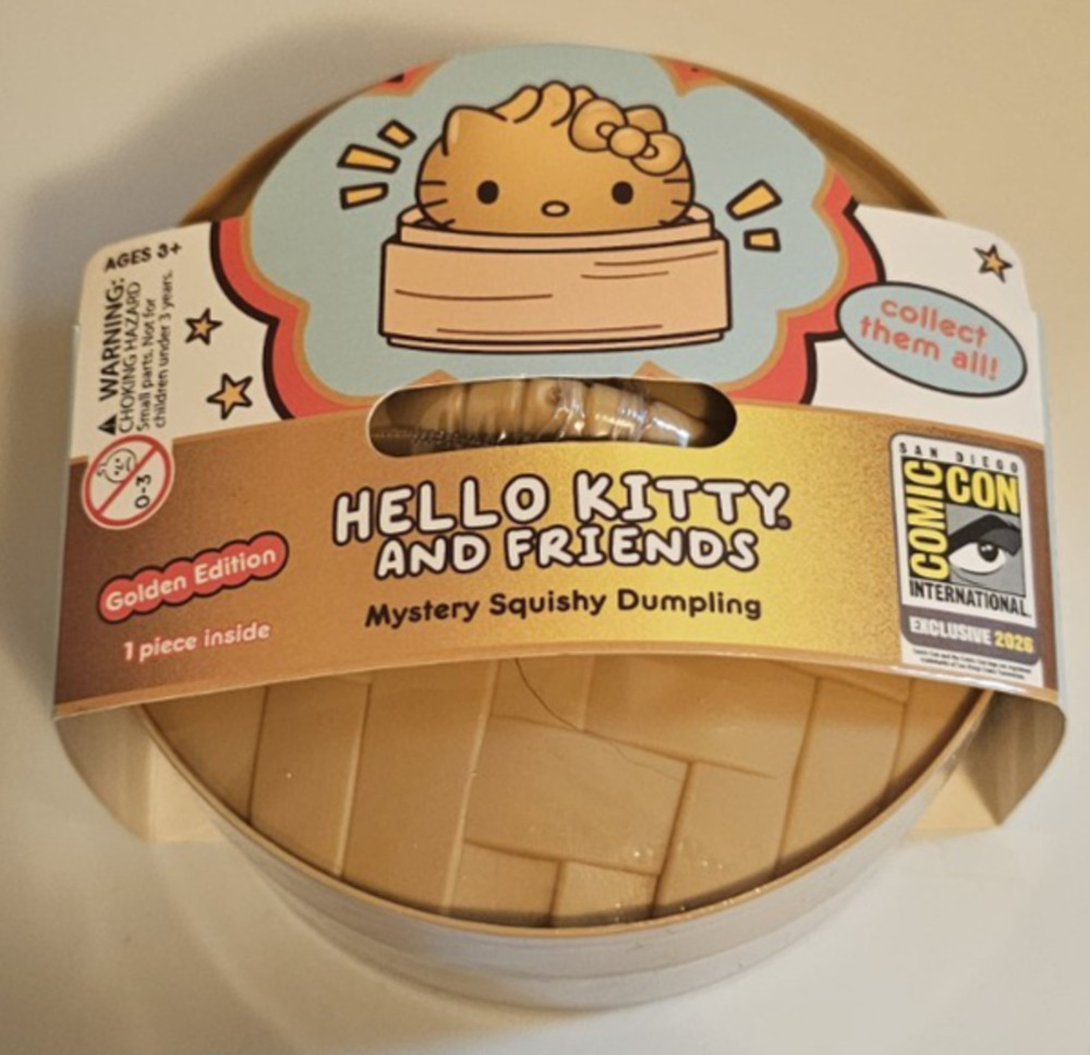 SDCC 2026 UCC Exclusive Hello Kitty “ Golden Glitter ” Mystery Squishy Dumpling
